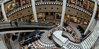 Interactive Map: World’s Largest Shopping Malls (& Where Canada Ranks)