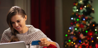 Study Predicts Online Shift for 2017 Winter Holidays in Canada