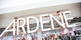 Ardene Signs Exclusive Partnership with Kendall & Kylie Brand