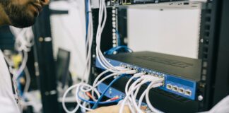 Why Canadian Retailers Need to Embrace the Tech Revolution