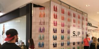 Sarah Jessica Parker to Open 1st Storefront in Canada for Popular SJP Shoe Line