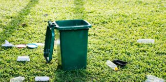 Canadian Retailers Addressing the Plastic Dilemma Amid Challenges: Expert