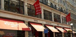 UK Toy Retailer ‘Hamleys’ to Enter Canada with Stores