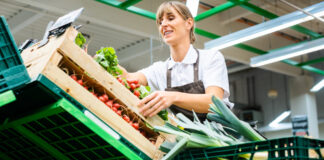 Backlash as Grocery Retailers Roll Back Hourly ‘Hero Pay’ in Canada