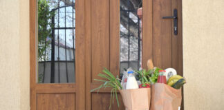 The Battle for Same-Day Grocery Delivery Heats Up Among Canadian Retailers: Experts